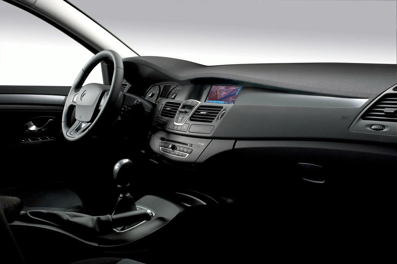 Interior negru